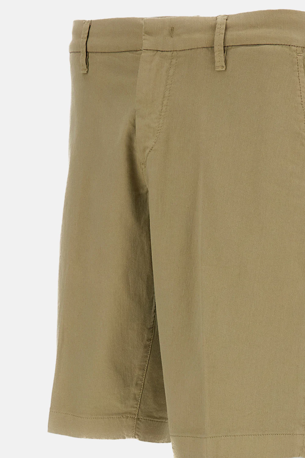 BERMUDA CHINO IN GABARDINE STRETCH - Image 3