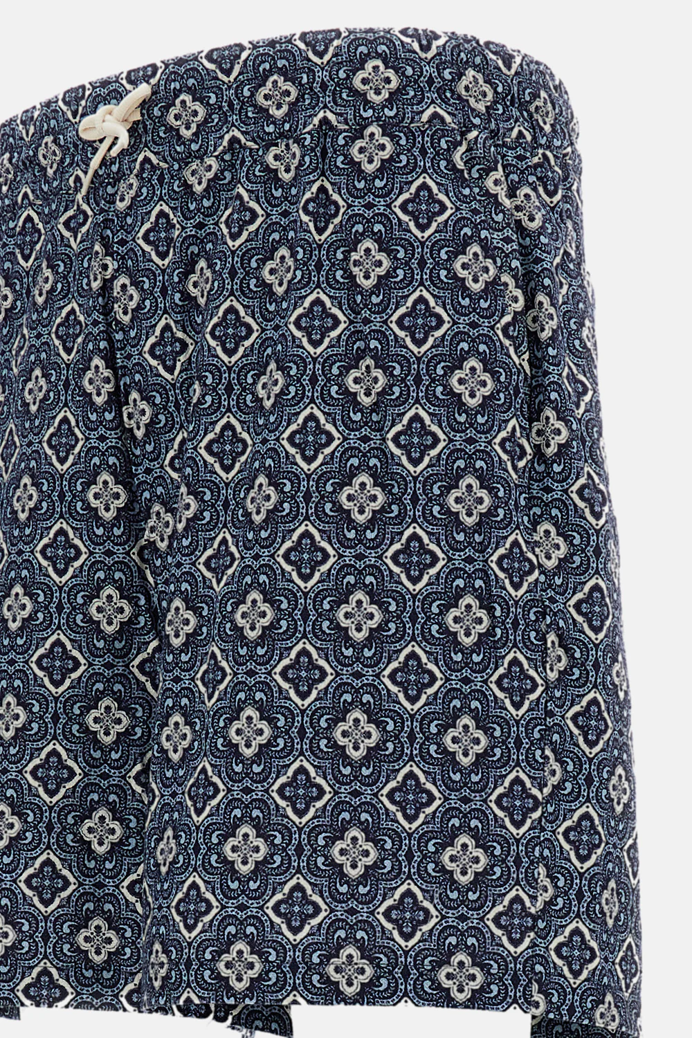 PANTALONCINI CON MOTIVO ARABESQUE - Image 3